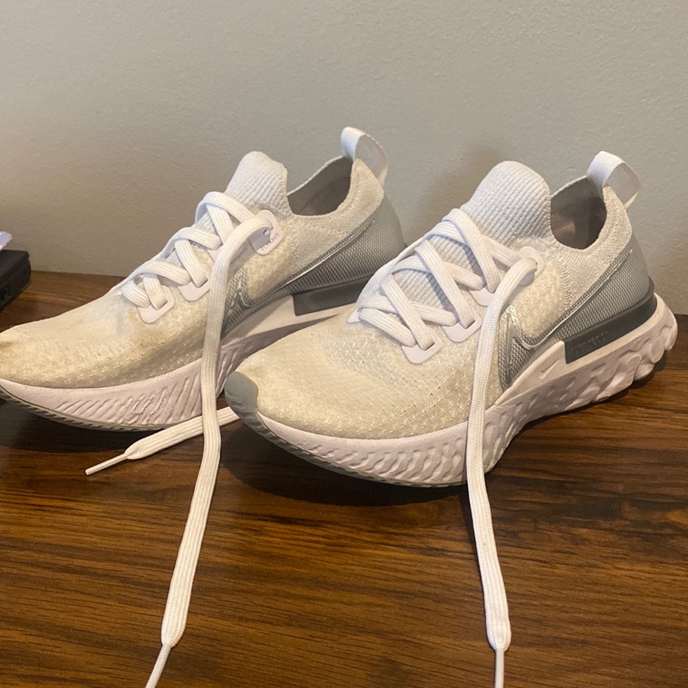 White Nike React FlyKnit